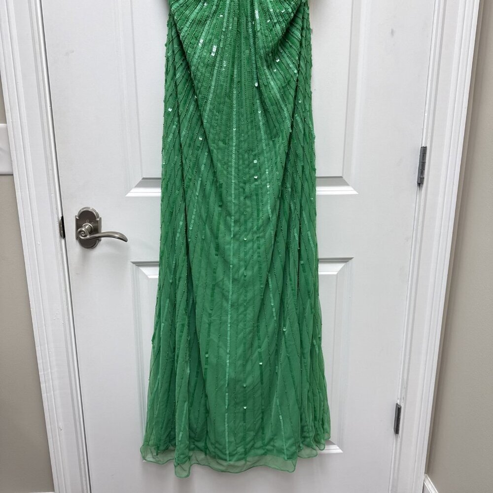NWT Mac Duggal Size 14 Green 10898 Halter Neck Sequin Gown Dress Prom Formal NWT - Picture 7 of 12